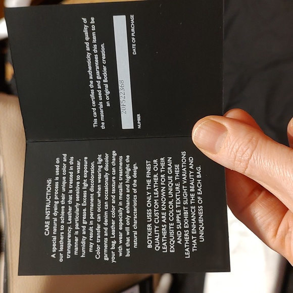 NWT Botiker Warren Crossbody bag with authenticity card, Dustbag and strap - Picture 4 of 16